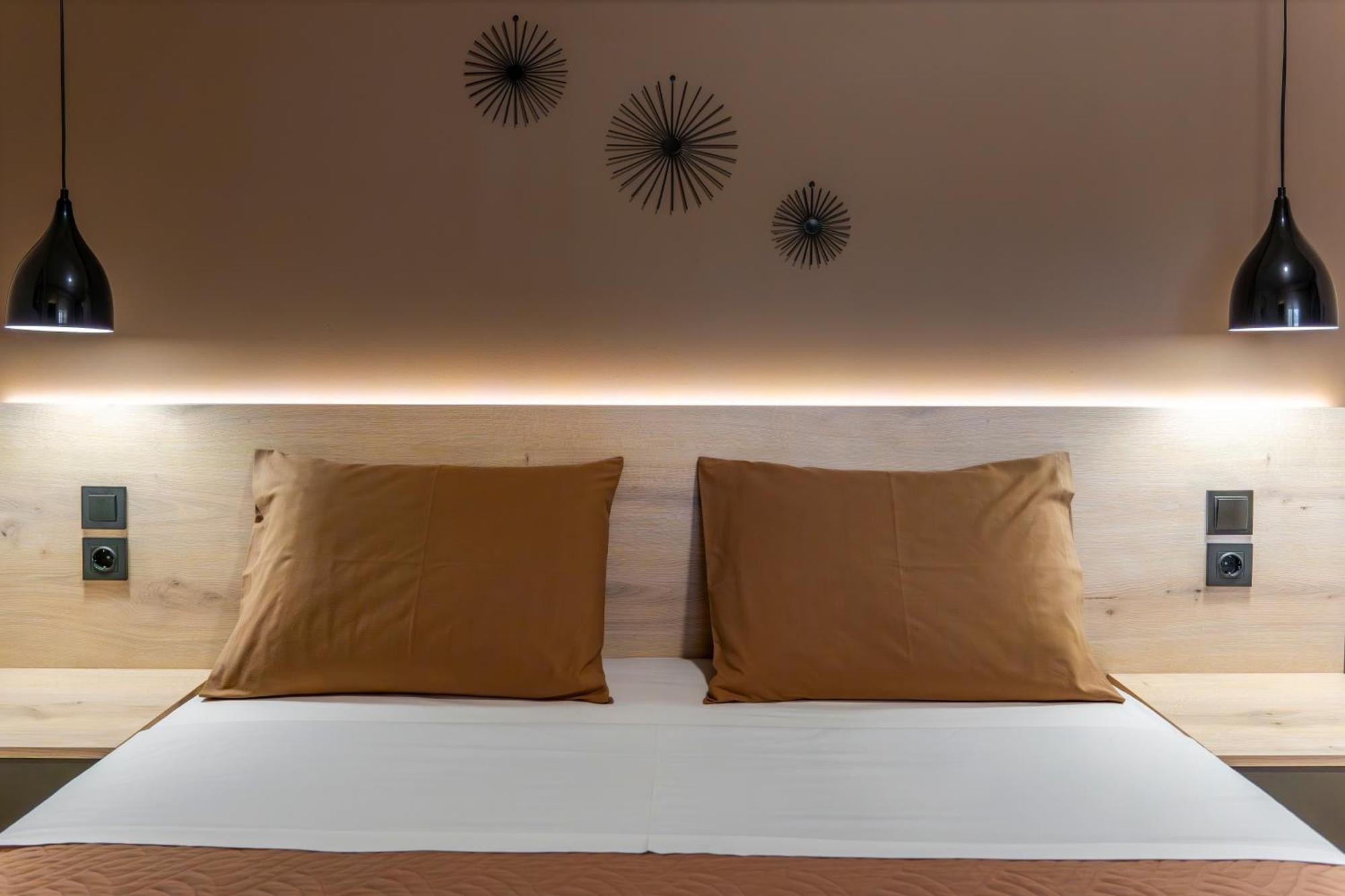 Novos Guesthouse Meteora Калампака Екстериор снимка